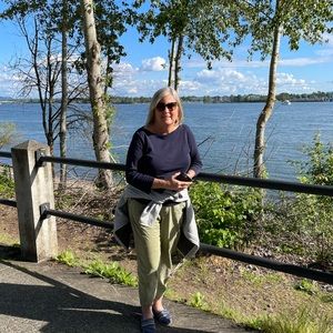 Meet your Posher, Patti